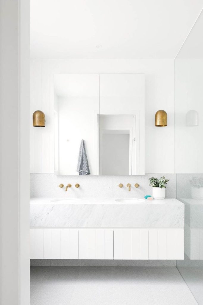 white marble bathroom modern