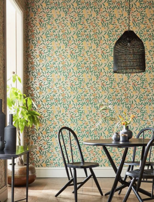 (William Morris Wallpaper –Fruit)