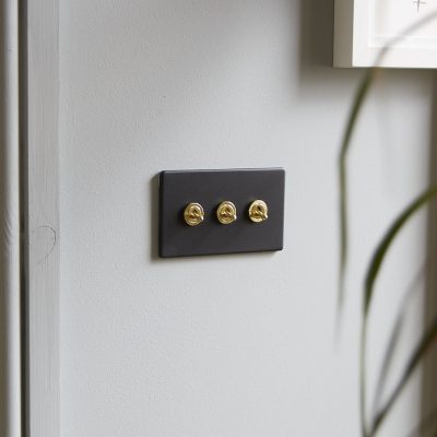 How To Choose Sockets & Switches For Your Décor Theme - Insiders Guide